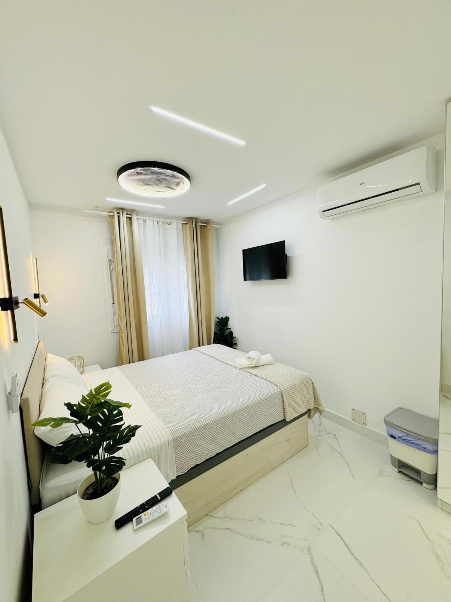 A Y A Apartamento Fuenlabrada Exterior foto